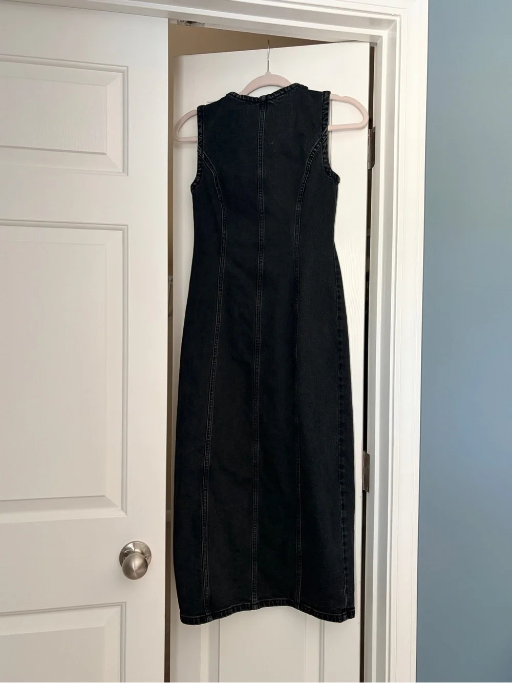 Abercrombie & Fitch Black Sleeveless Button-Front Denim Maxi Dress